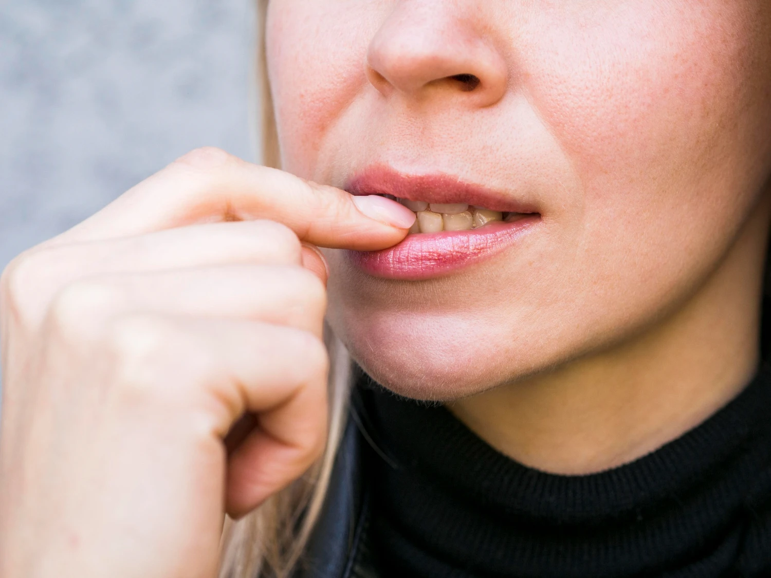 How to Manage Dental Pain Before Your Appointment